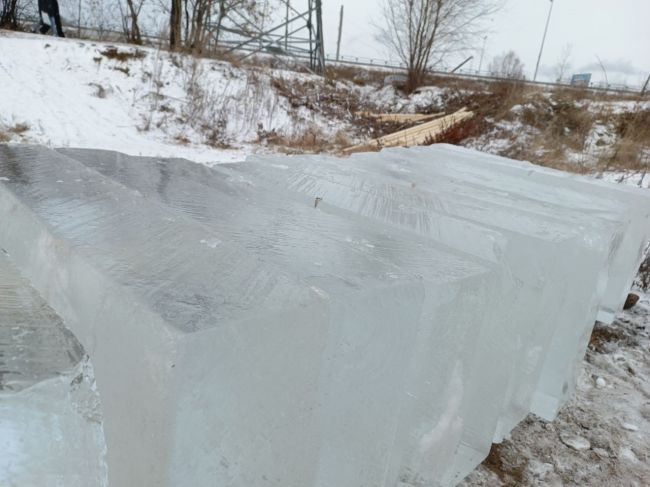 Лед, блоки льда для скульптур, лед строительный Лед, блоки льда для скульптур, лед строительный