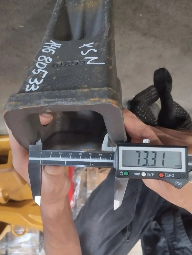 Коронки 14680533 ковшей экскаваторов VOLVO